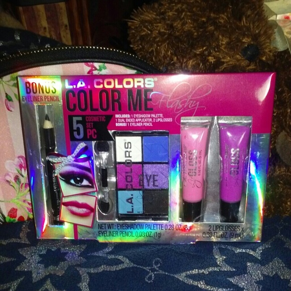 L.A Colors Other - 💟NWOT!~💲⬇~(Kit#6)Kit/ Bag💟
